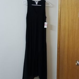 Black maxi dress
